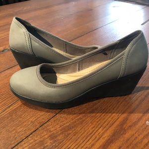 CROCS Gray Wedge Heels